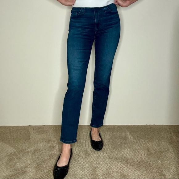 AG The Isabelle Denim / Size 24 / Dark Blue Denim - Picture 2 of 4